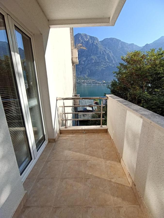 Apartment Kotor Eksteriør bilde