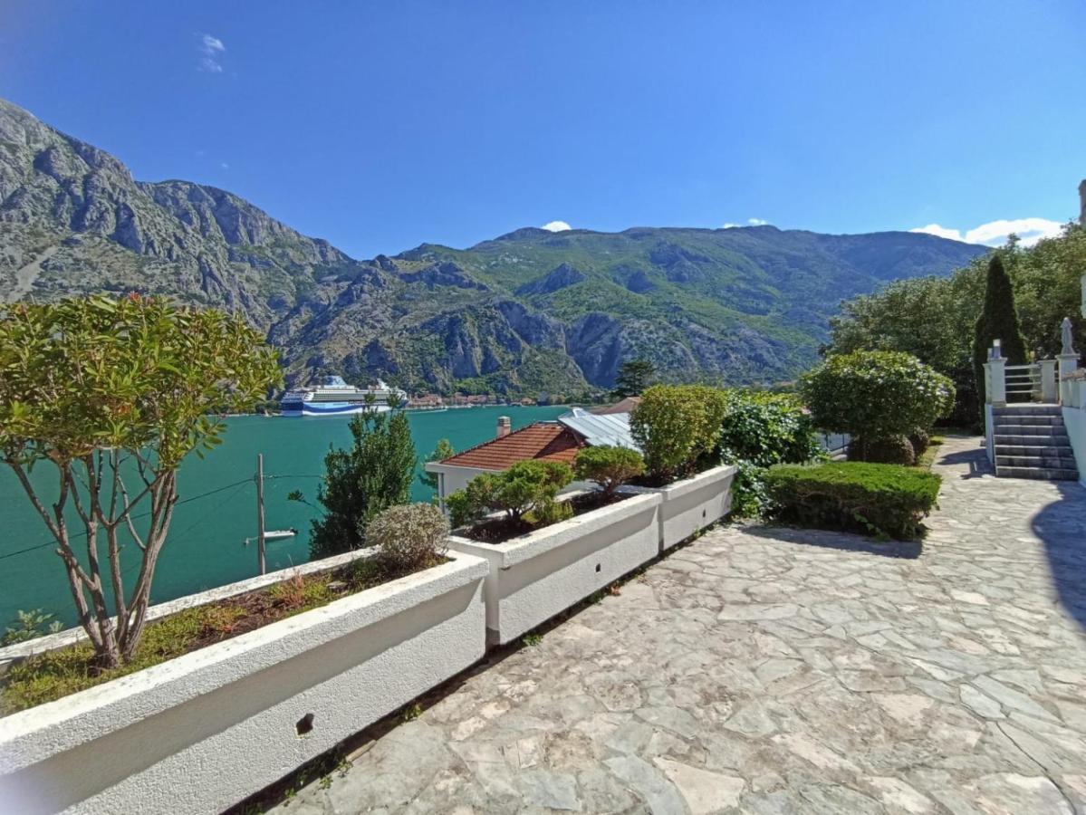 Apartment Kotor Eksteriør bilde