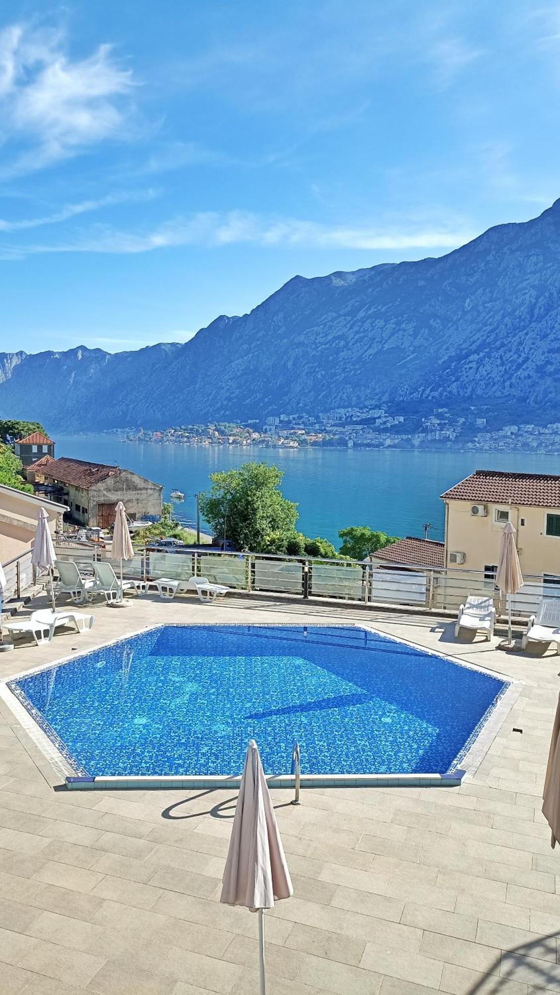Apartment Kotor Eksteriør bilde